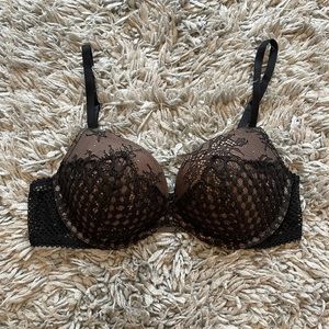 Victoria's Secret Very Sexy Push-Up Bra 34B